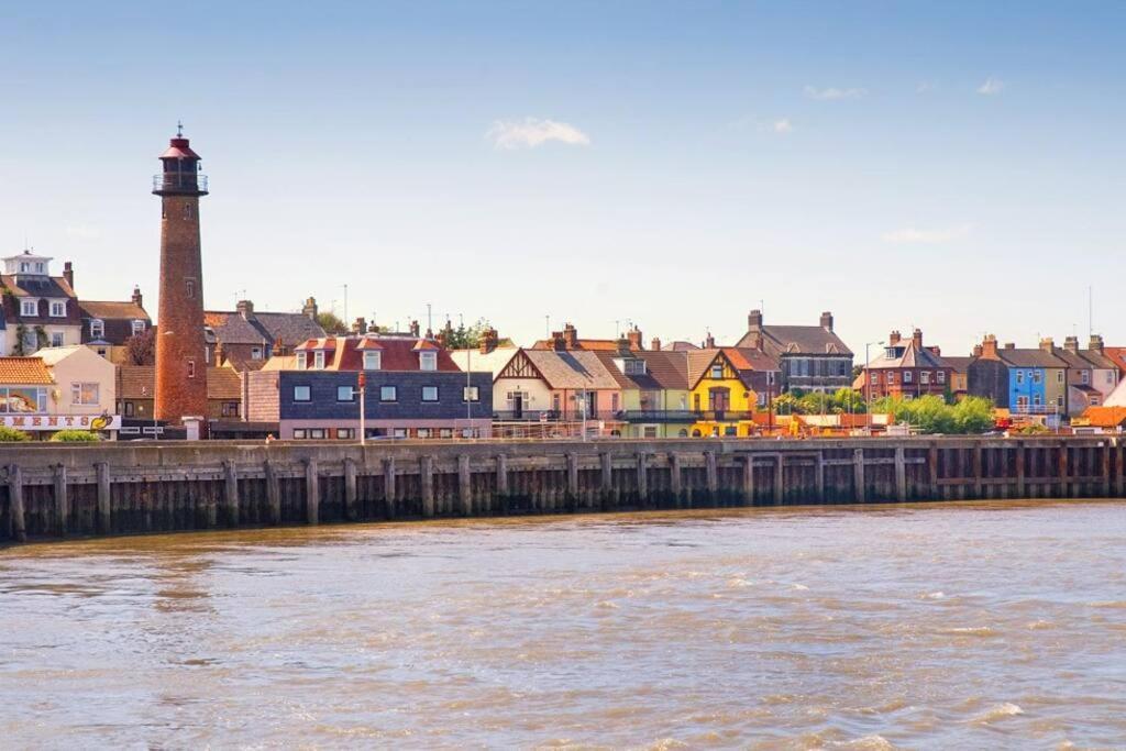 Gorgeous * Gorleston-On-Sea